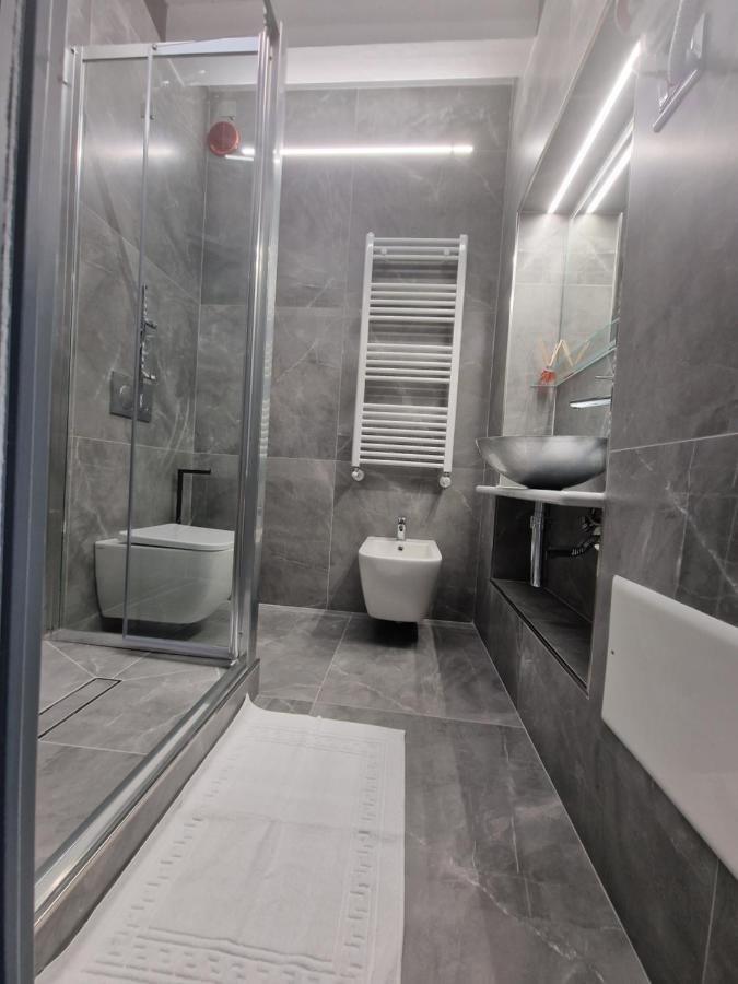 Marla Rooms 斯培西亚 外观 照片