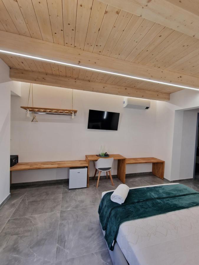 Marla Rooms 斯培西亚 外观 照片