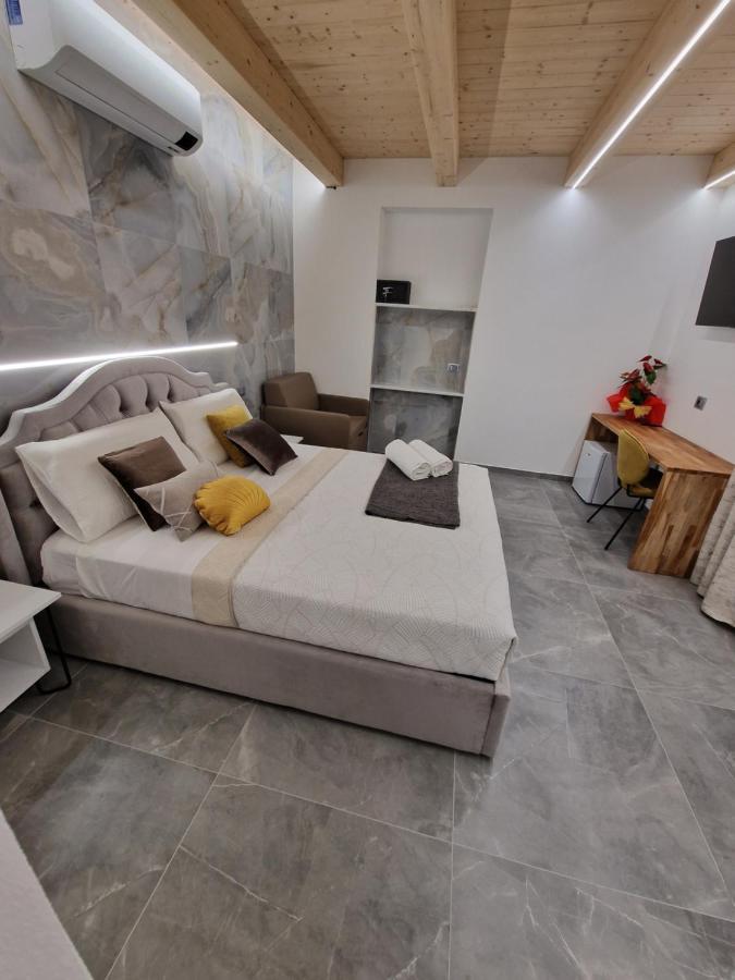 Marla Rooms 斯培西亚 外观 照片